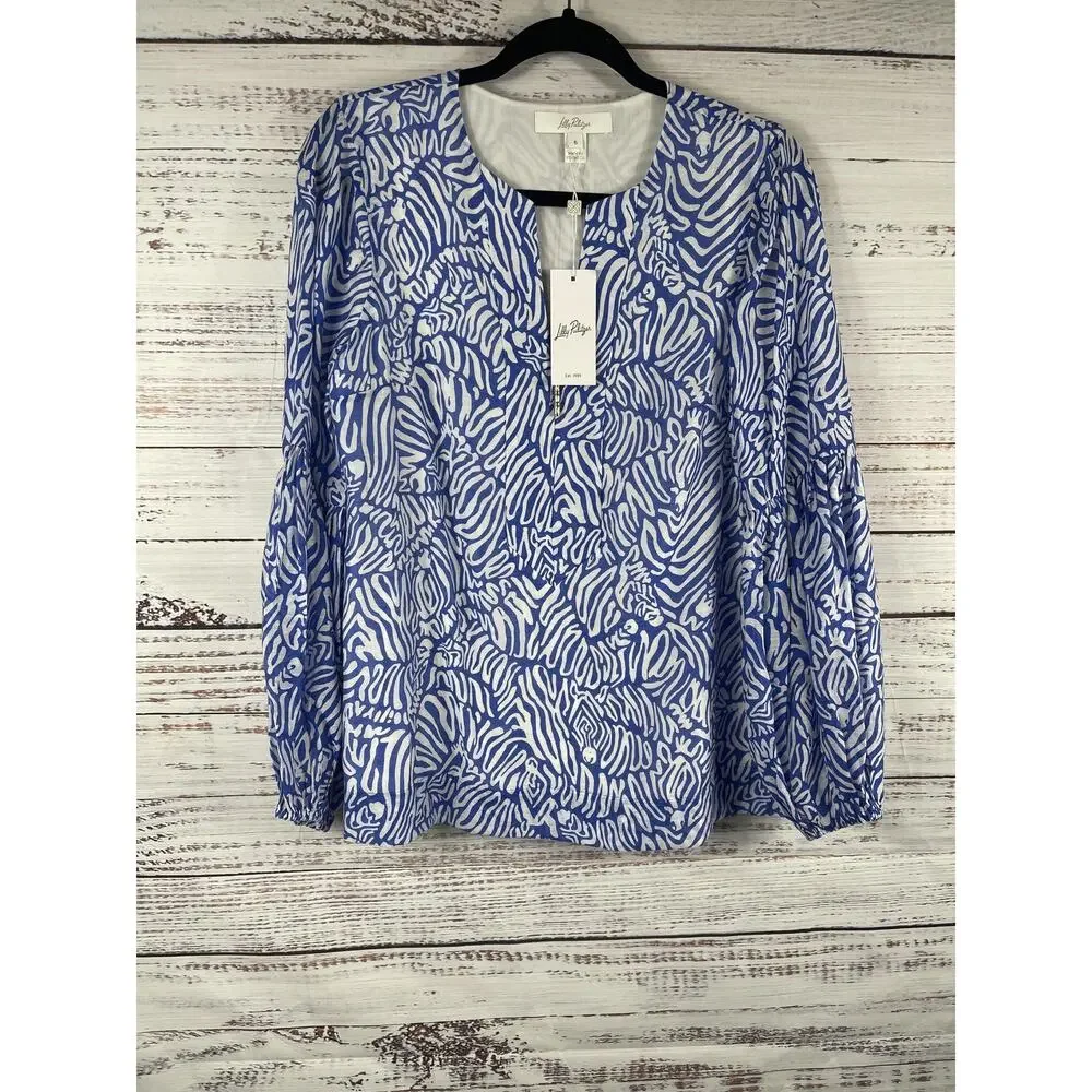 Lilly Pulitzer Laurilee Blouse Womens 6 Blue Animal Print Long Sleeve Zip Top - Picture 1 of 10